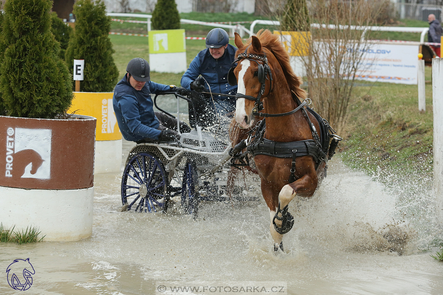 CAN 2* Pardubice - neděle