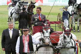 Závody spřežení Topoľčianky 2016